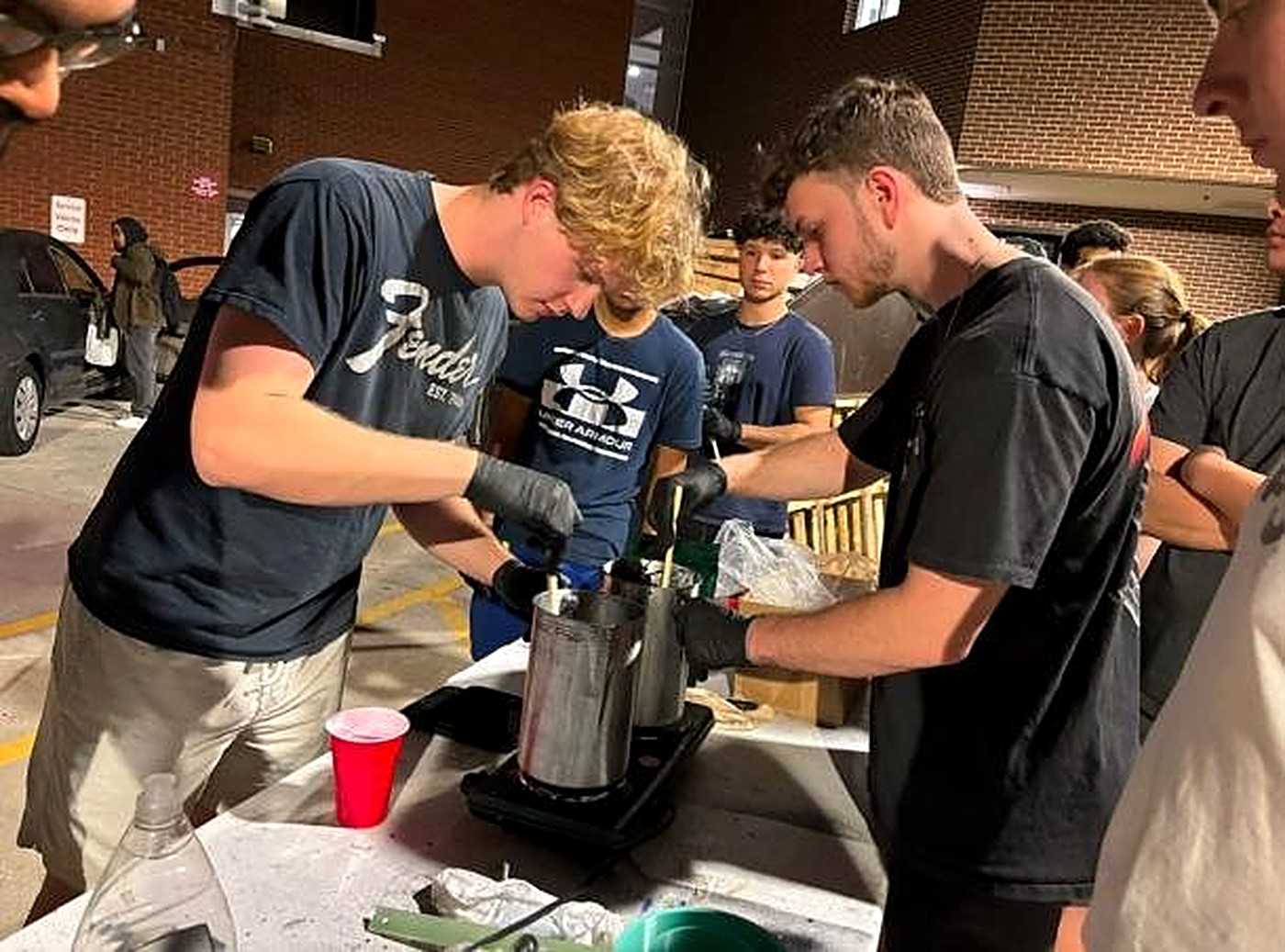 Pouring the fuel grain propellant