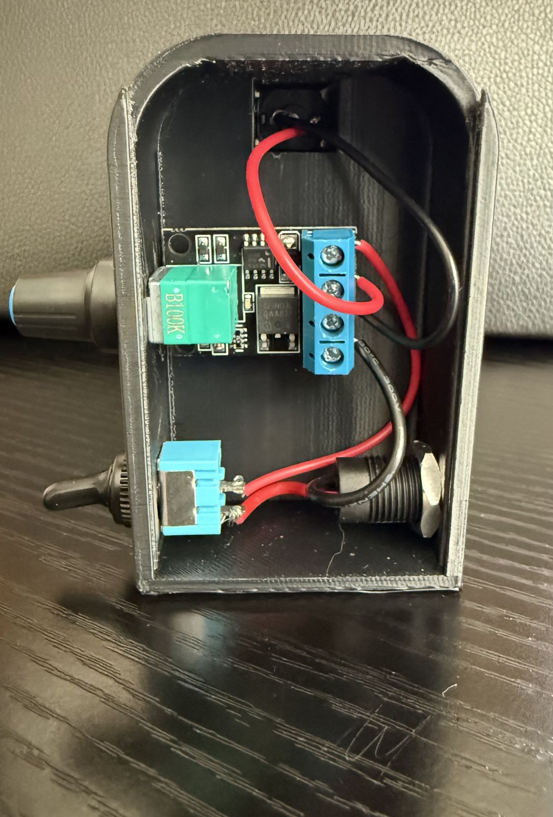 Speed controller, toggle, and jack in the housing